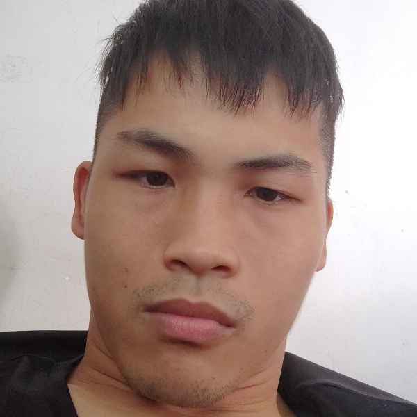 31岁岁广东单身帅哥 - 黑河吉缘网