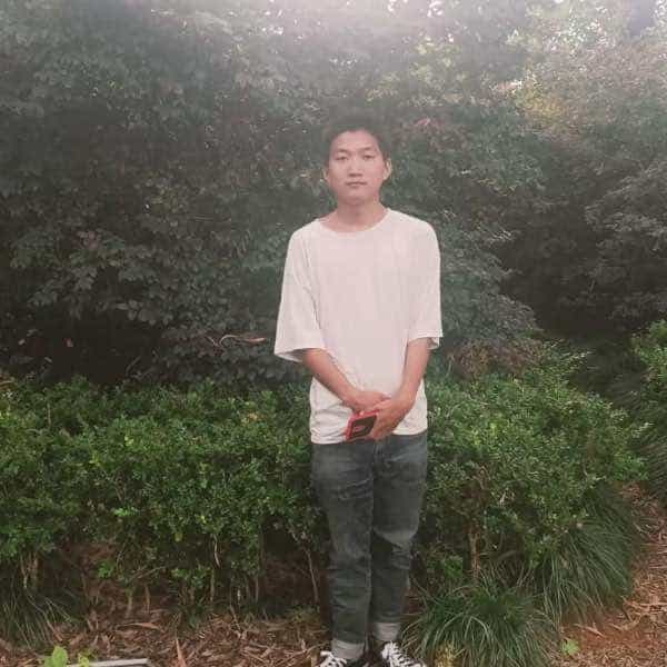 35岁岁云南单身帅哥 - 黑河吉缘网