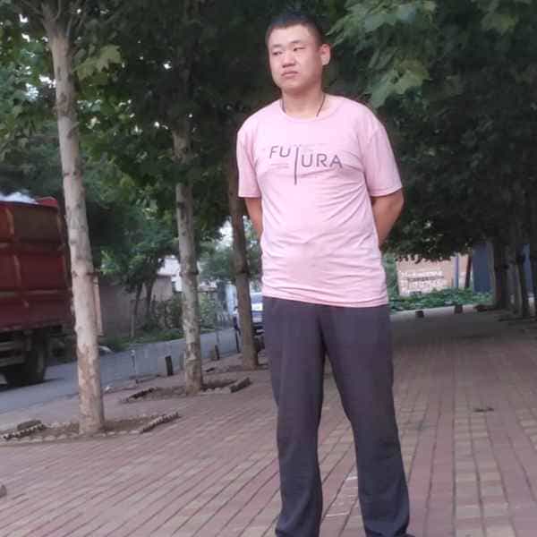 35岁岁河北单身帅哥 - 黑河吉缘网