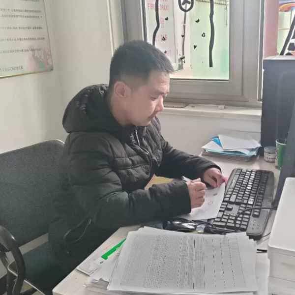 42岁岁山东单身帅哥 - 黑河吉缘网