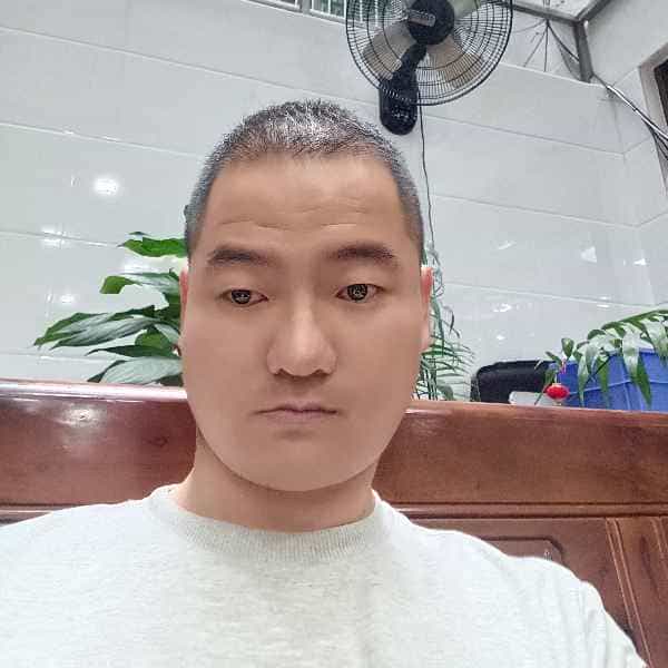 37岁岁福建单身帅哥 - 黑河吉缘网