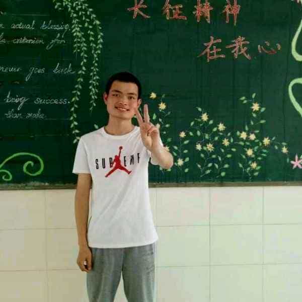25岁岁安徽单身帅哥 - 黑河吉缘网