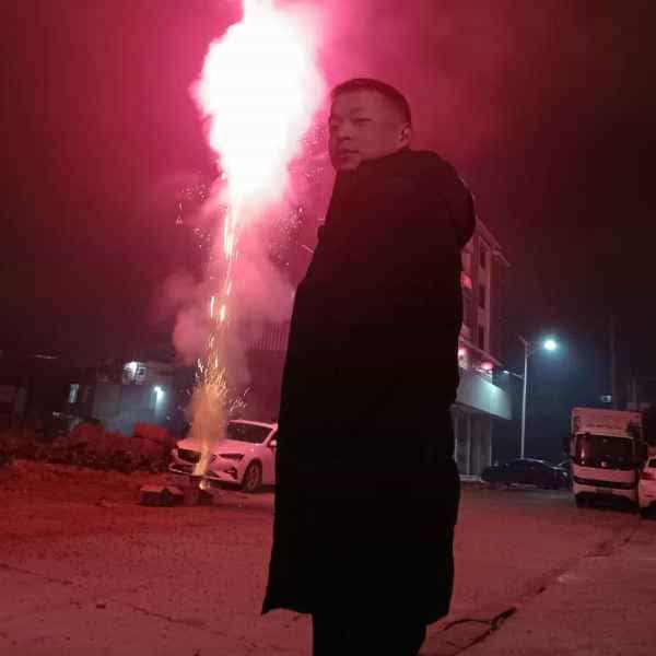 38岁岁四川单身帅哥 - 黑河吉缘网