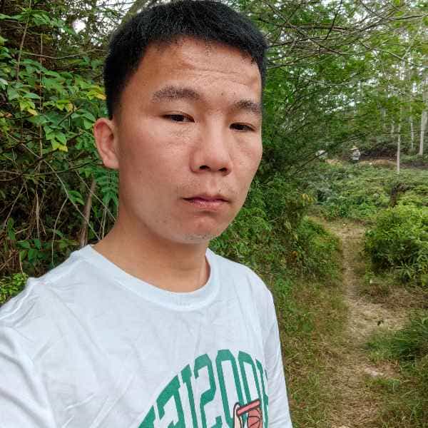 35岁岁广东单身帅哥 - 黑河吉缘网