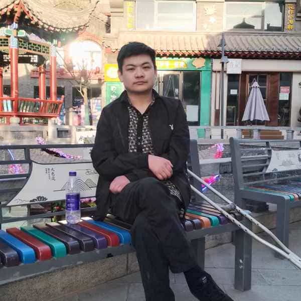 35岁岁甘肃单身帅哥 - 黑河吉缘网