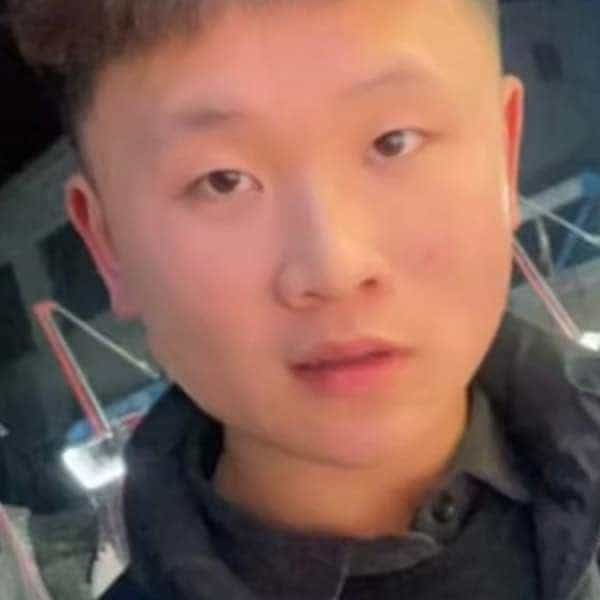 22岁岁河南单身帅哥 - 黑河吉缘网
