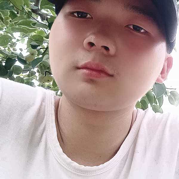 21岁岁安徽单身帅哥 - 黑河吉缘网