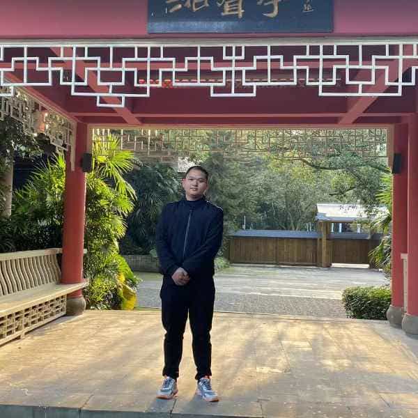 31岁岁重庆单身帅哥 - 黑河吉缘网