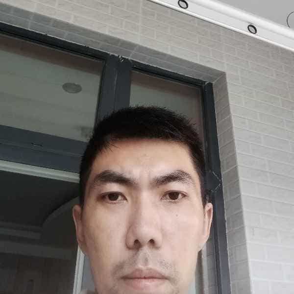39岁岁江苏单身帅哥 - 黑河吉缘网