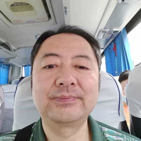 52岁岁辽宁单身帅哥 - 黑河吉缘网