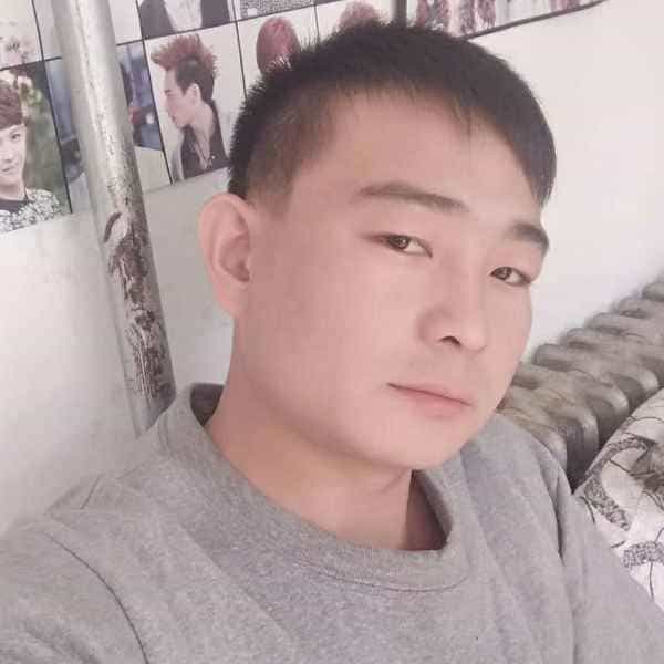 33岁岁河北单身帅哥 - 黑河吉缘网