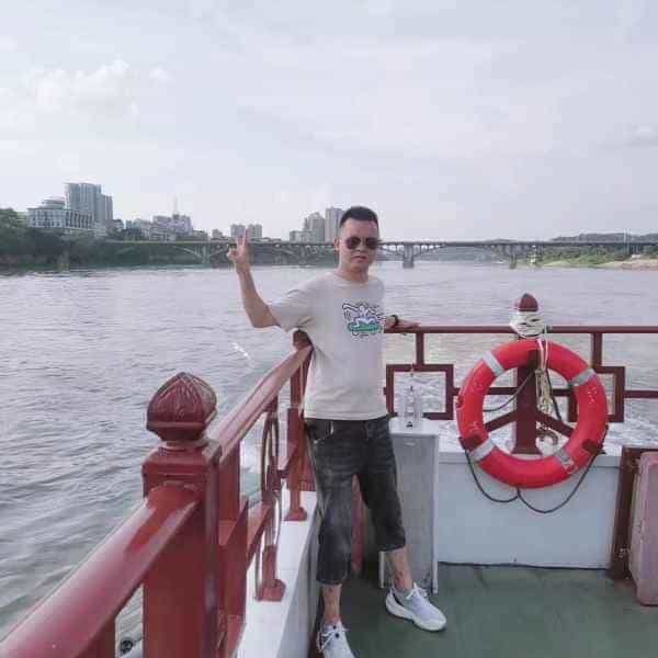 29岁岁四川单身帅哥 - 黑河吉缘网