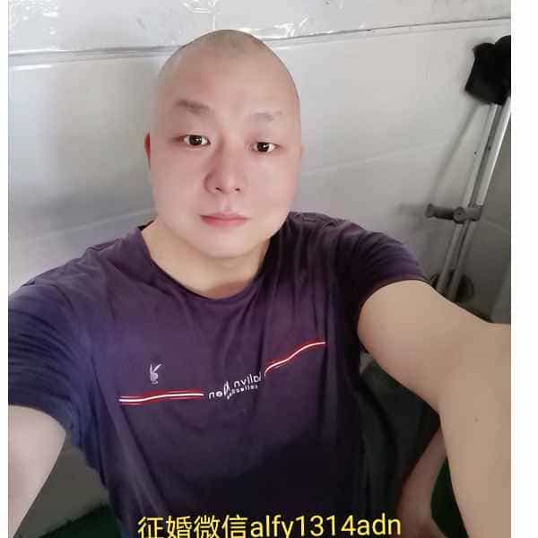 45岁岁湖南单身帅哥 - 黑河吉缘网