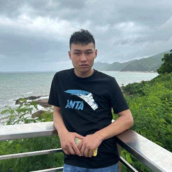 28岁岁山东单身帅哥 - 黑河吉缘网