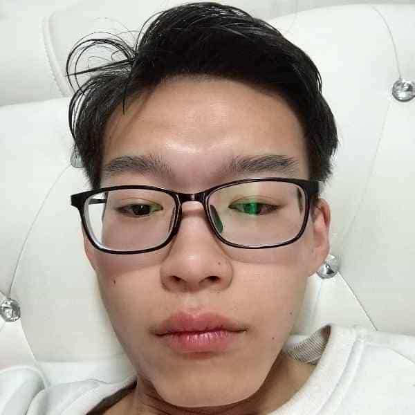 23岁岁河南单身帅哥 - 黑河吉缘网