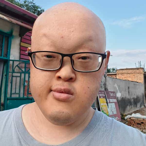 28岁岁山东单身帅哥 - 黑河吉缘网