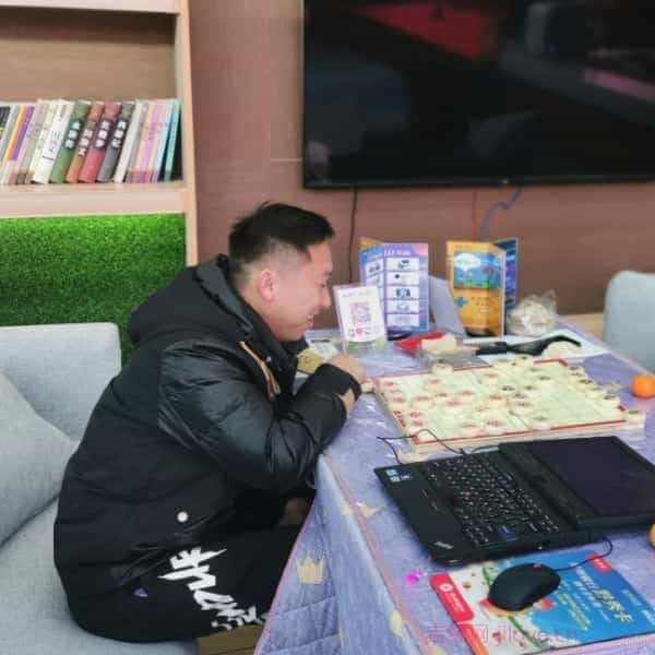 33岁岁贵州单身帅哥 - 黑河吉缘网